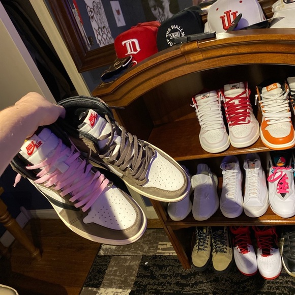 Jordan Other - Jordan 1 mocha travis Scott cactus Jack